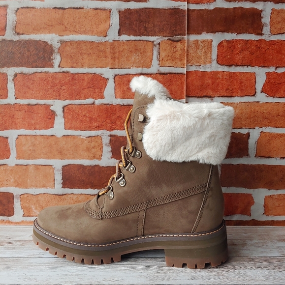 TIMBERLAND WOMEN'S COURMAYEUR VALLEY 6-INCH WATERPROOF BOOTS OLIVE NUBUCK - Picture 4 of 7